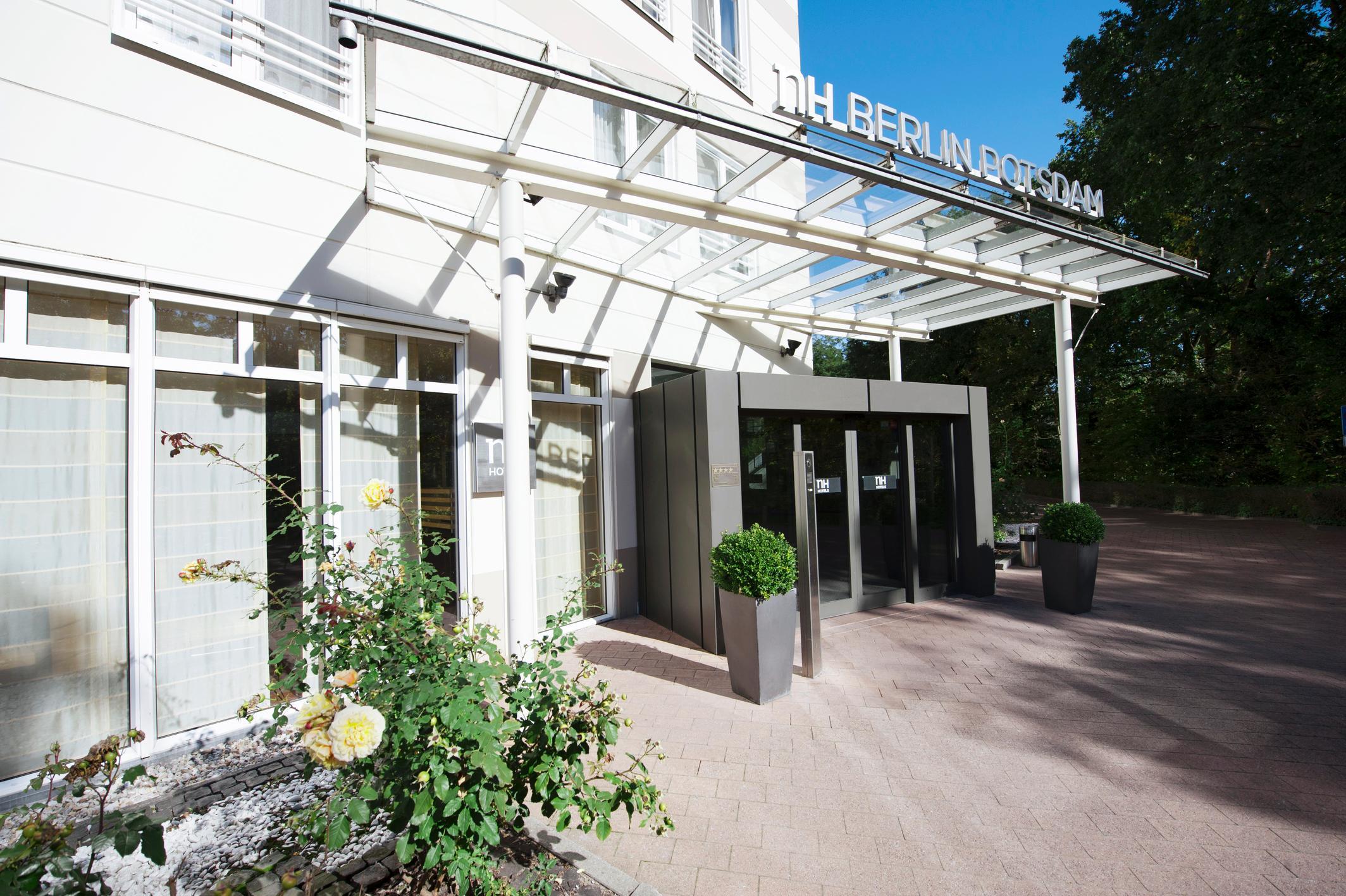 Nh Berlin Potsdam Conference Center Hotel Kleinmachnow Exterior foto